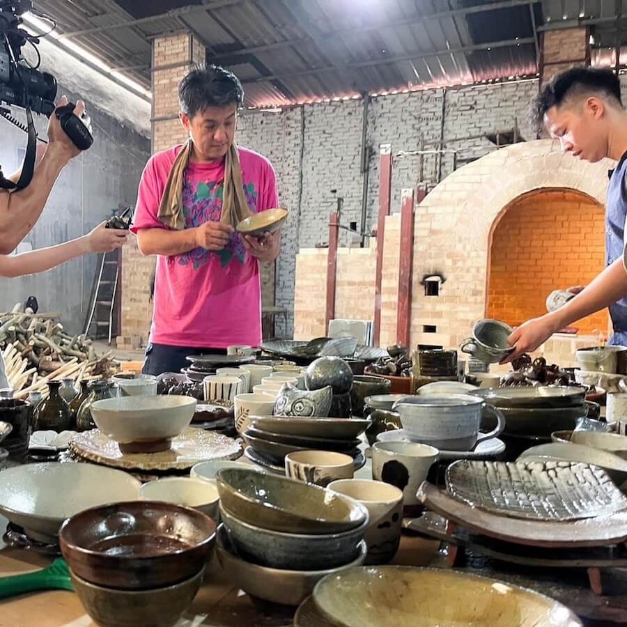 フーラン村に対流式単窯を設置。初焼